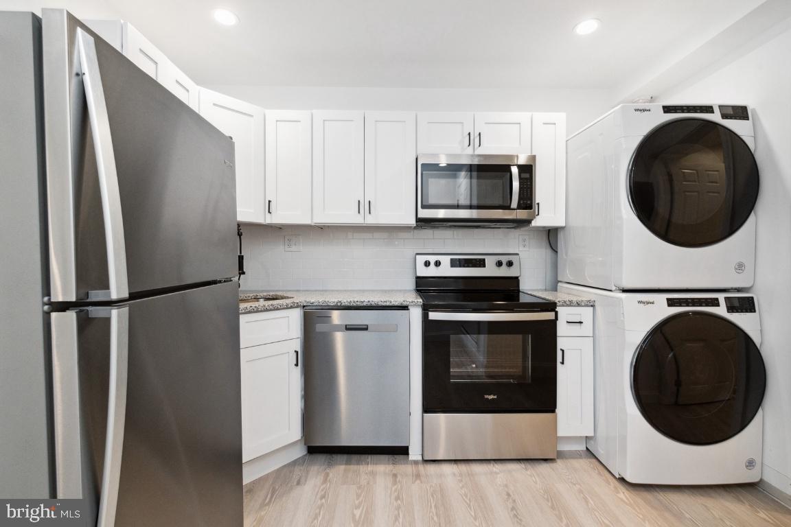 WASHINGTON VILLAGE - Commercial Sale