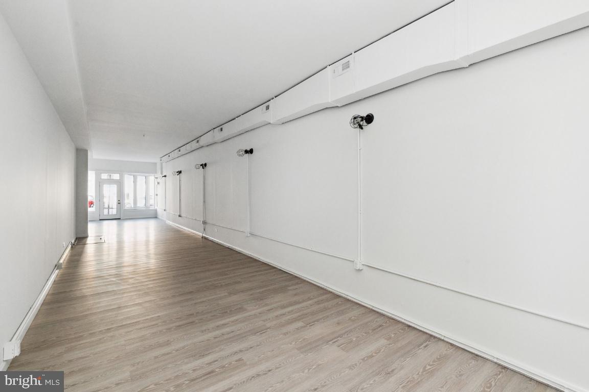 WASHINGTON VILLAGE - Commercial Sale