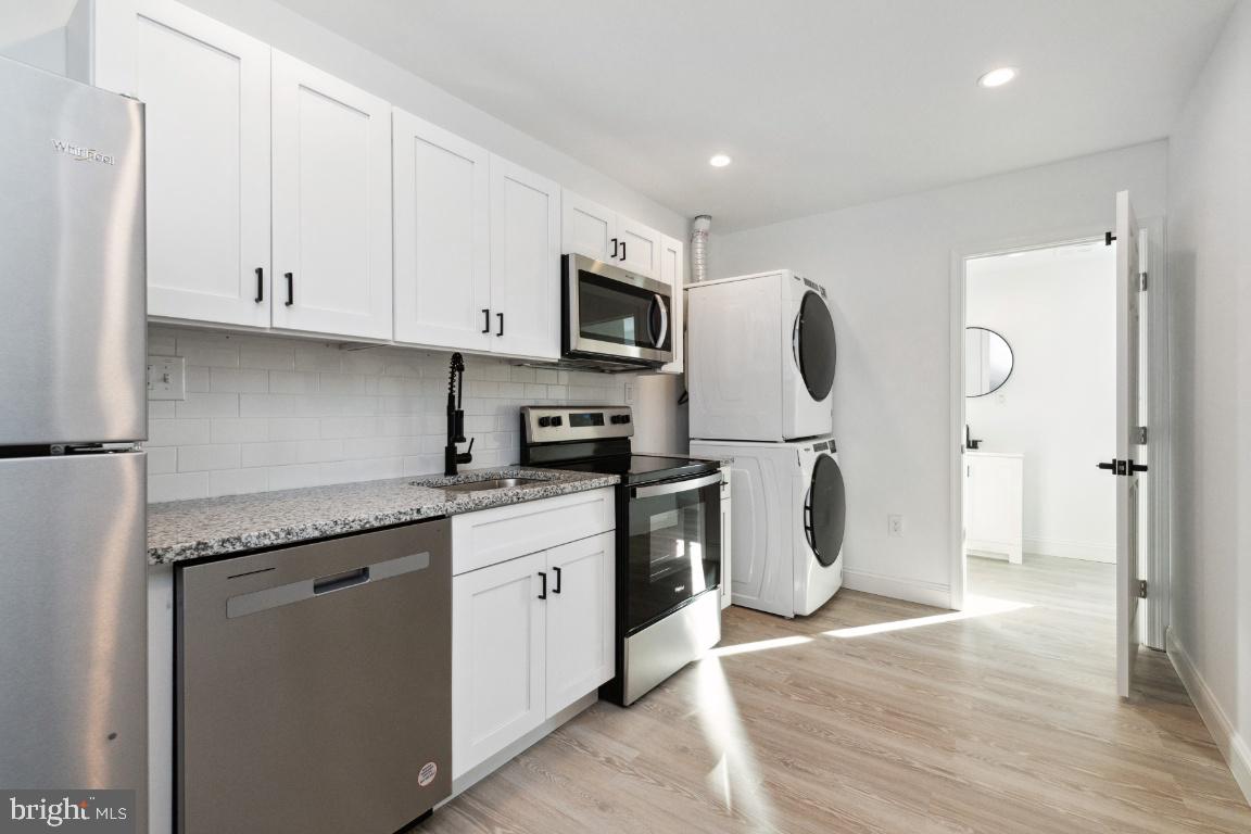 WASHINGTON VILLAGE - Commercial Sale