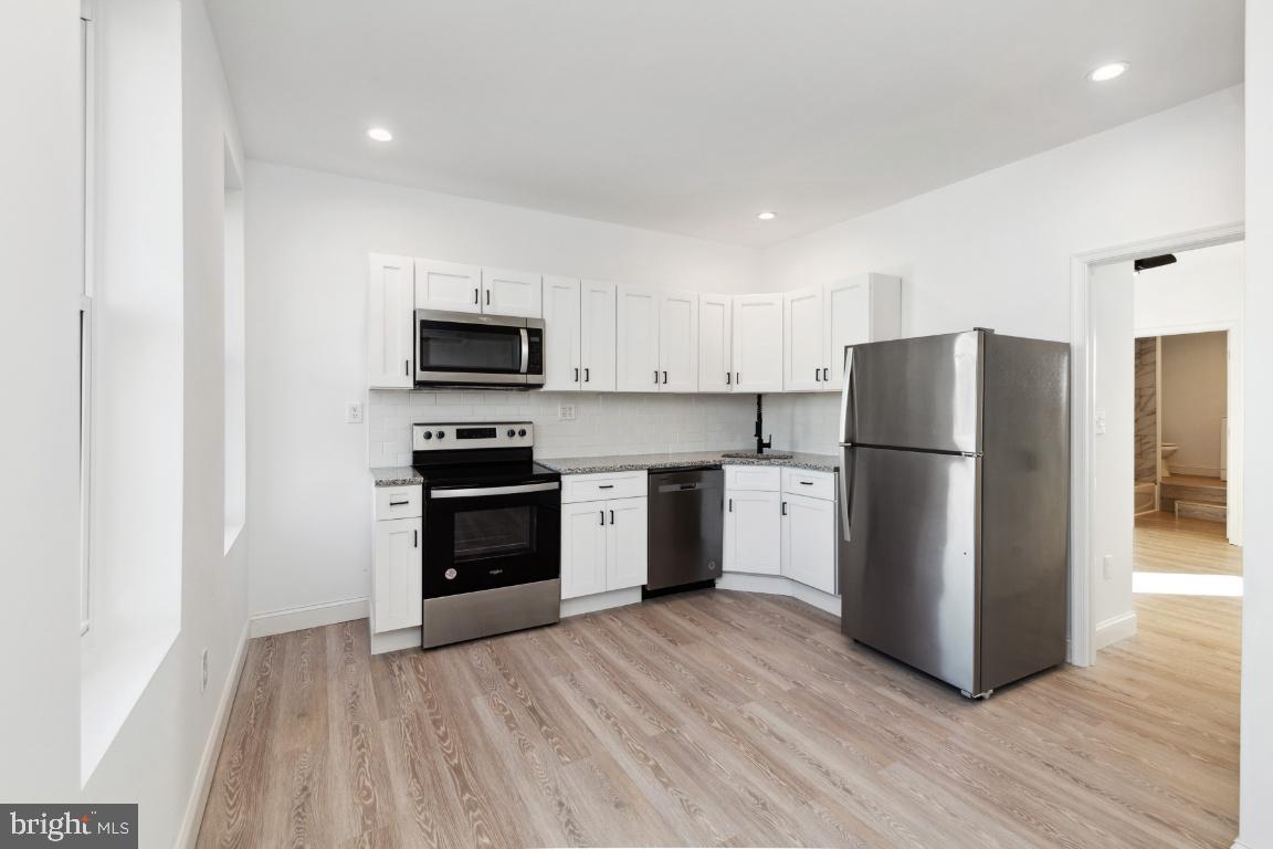 WASHINGTON VILLAGE - Commercial Sale