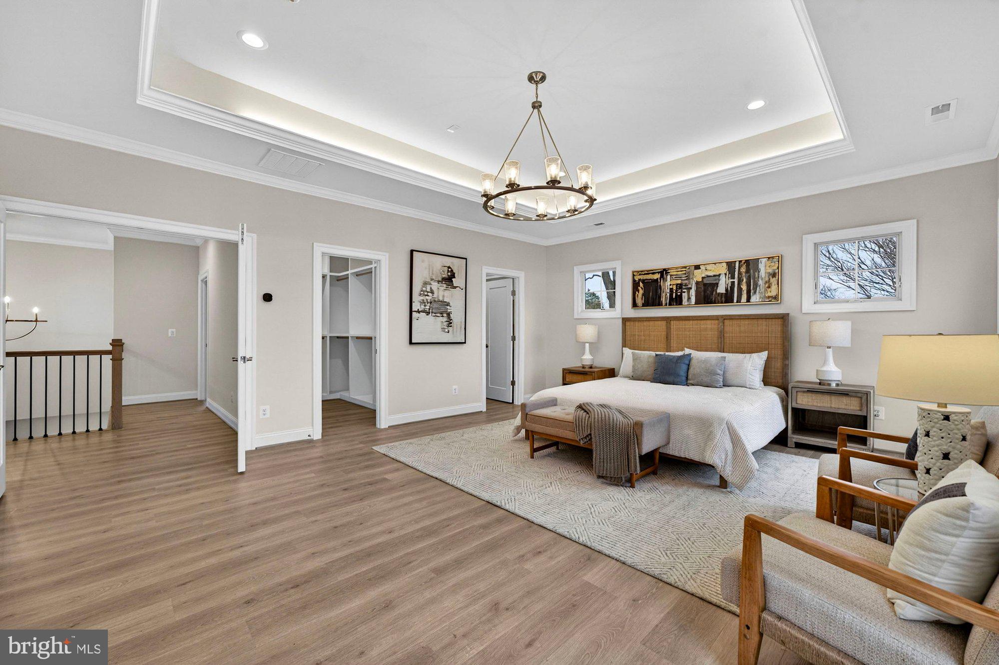 VIENNA WOODS - Residential