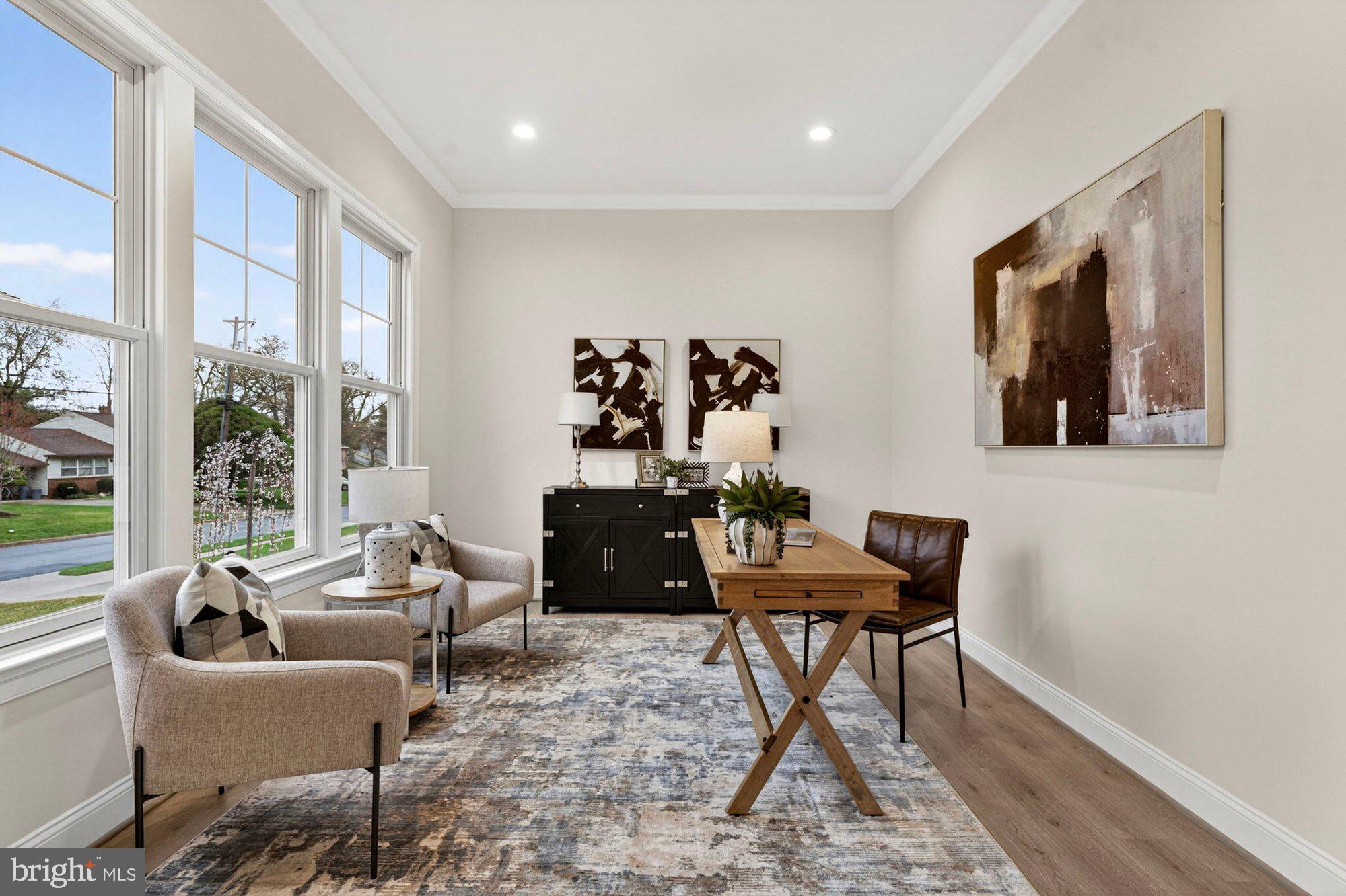 VIENNA WOODS - Residential