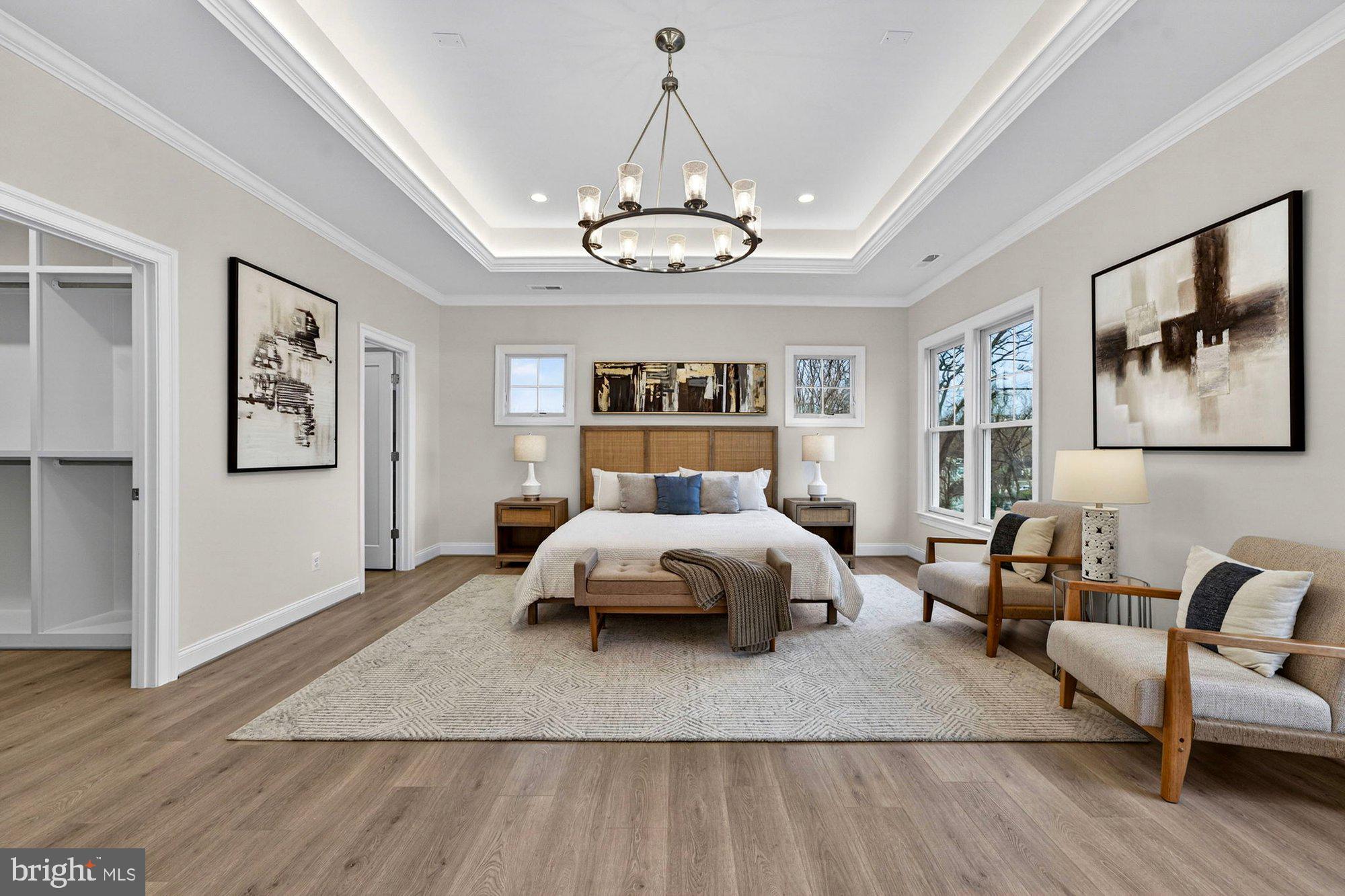 VIENNA WOODS - Residential