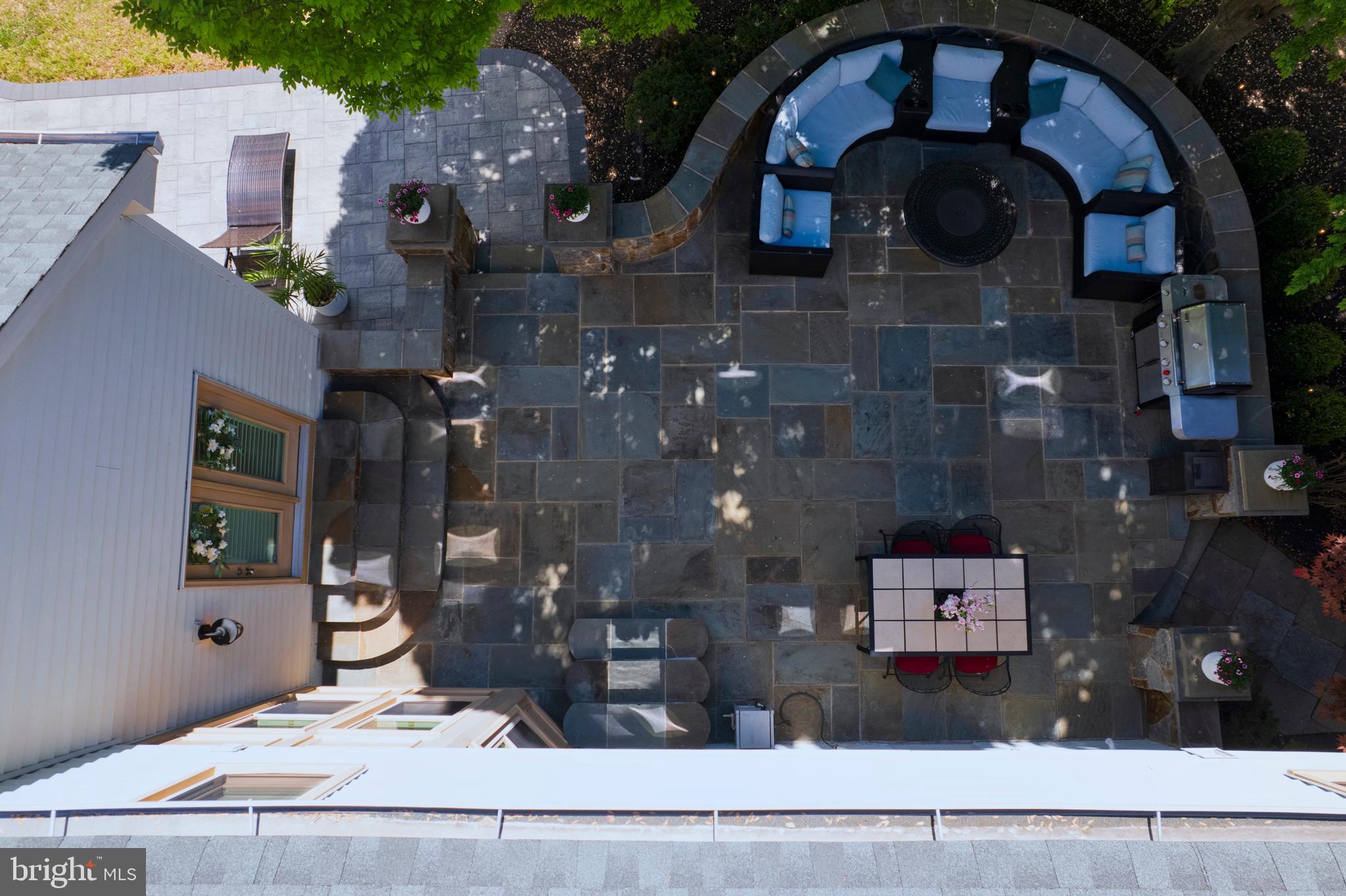 WYNNEWOOD - Residential