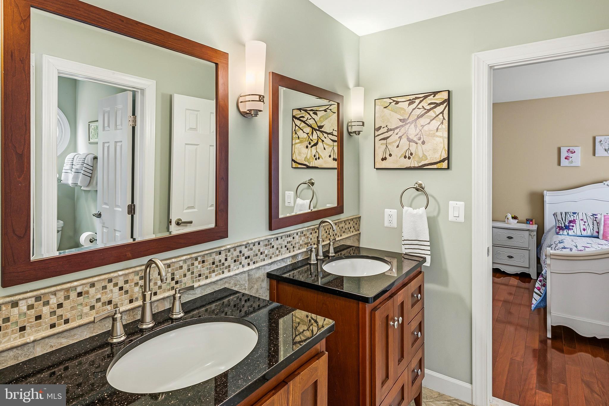 WYNNEWOOD - Residential