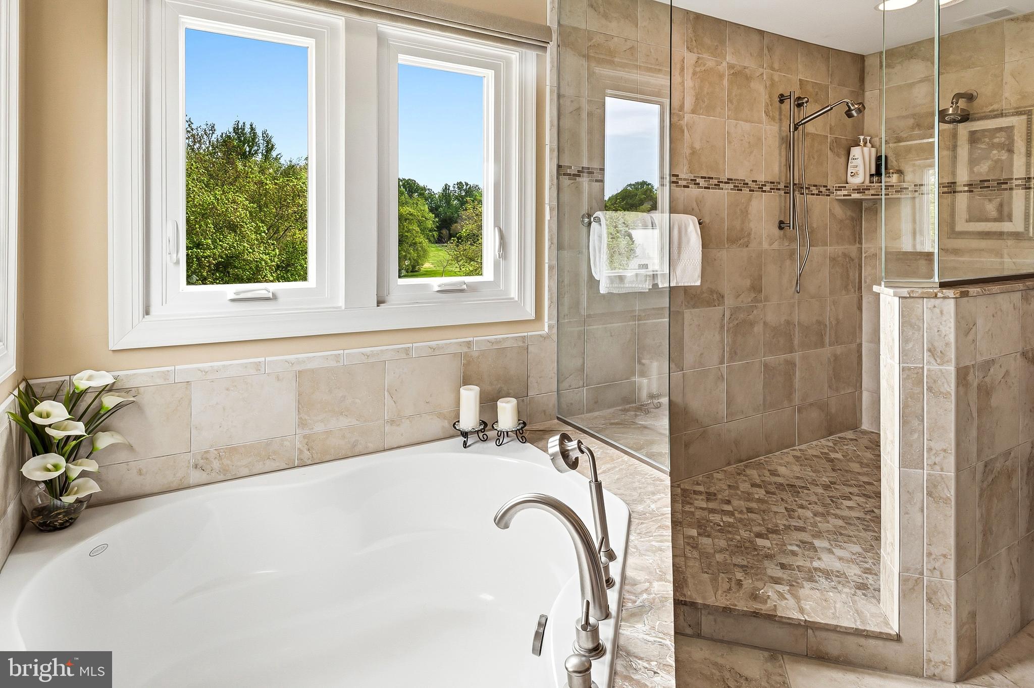 WYNNEWOOD - Residential