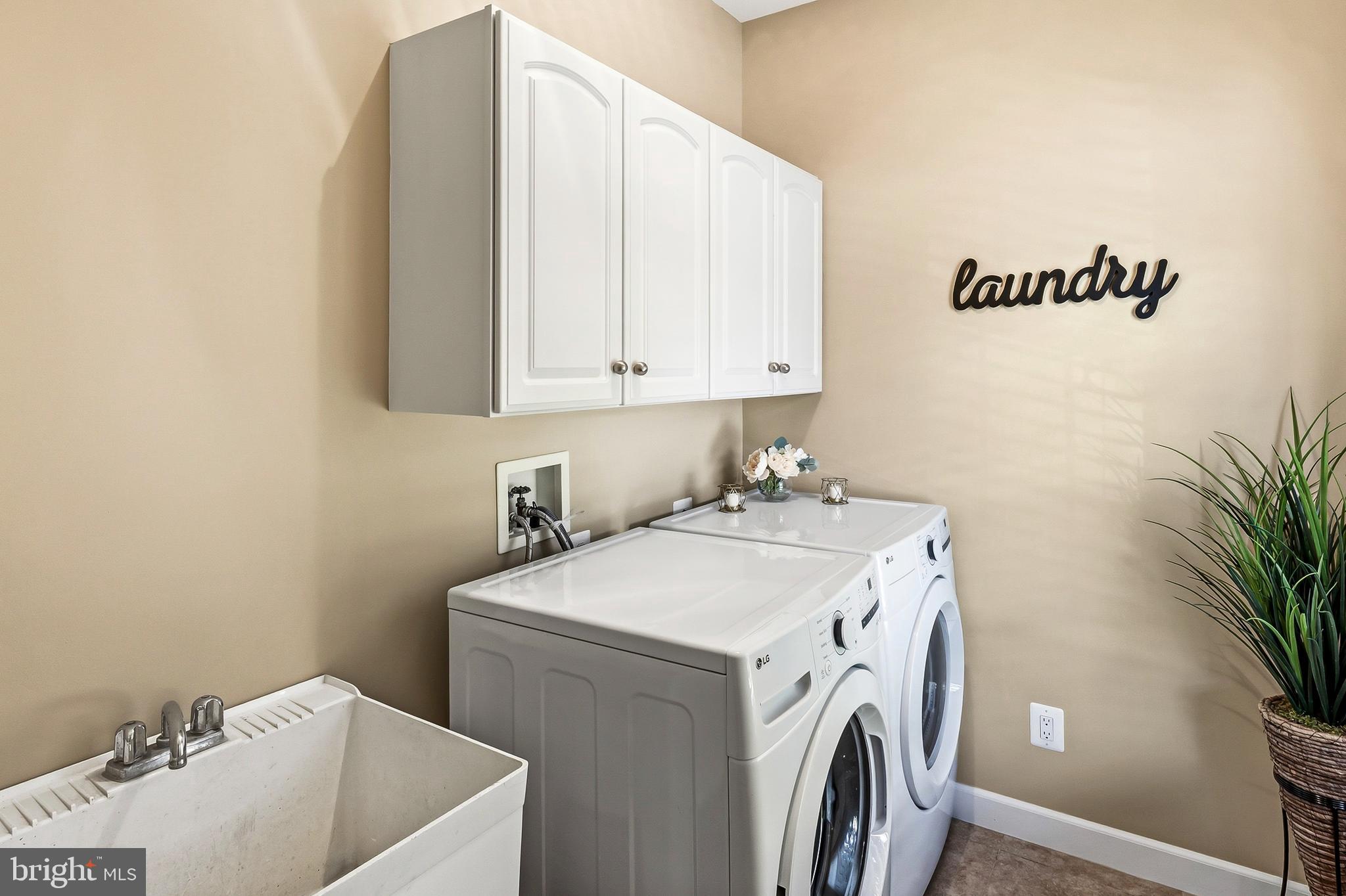 WYNNEWOOD - Residential