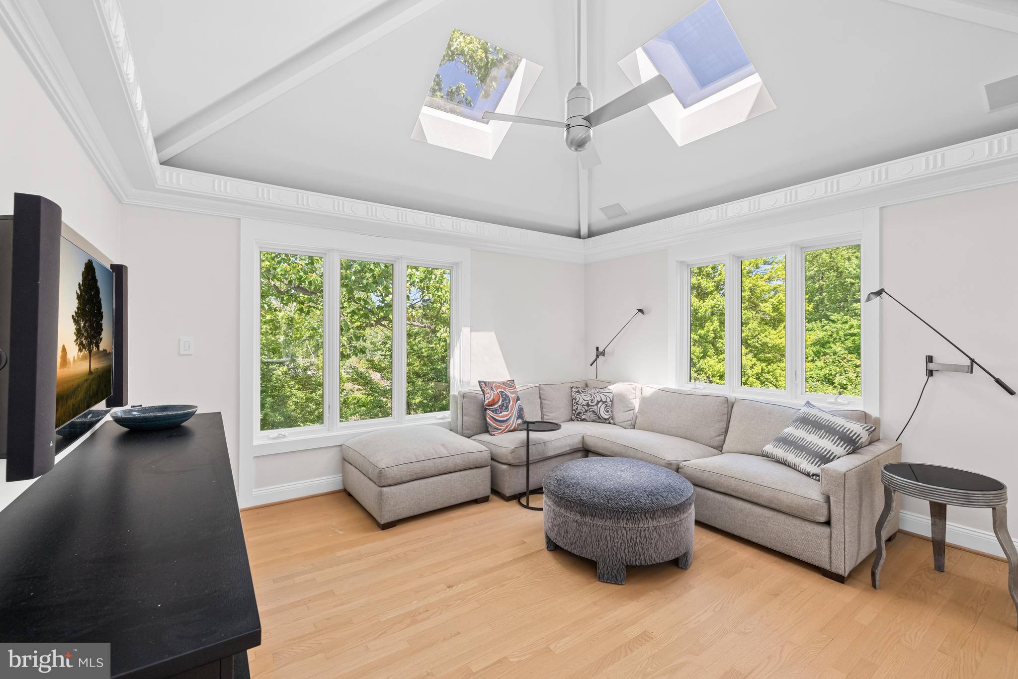 FARMINGTON - Residential