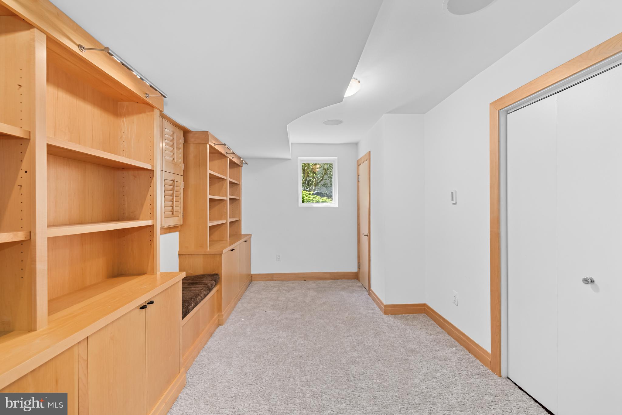 FARMINGTON - Residential