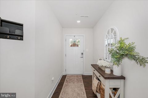 Tiny photo for 7963 Potter Place, ELKRIDGE, MD 21075 (MLS # MDHW2068610)