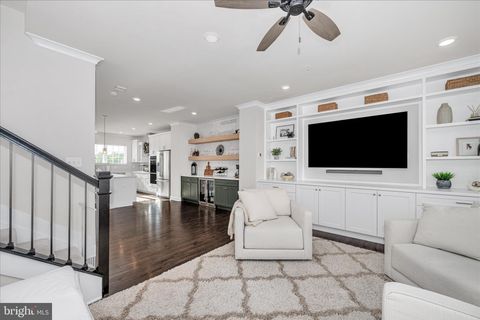 Tiny photo for 7963 Potter Place, ELKRIDGE, MD 21075 (MLS # MDHW2068610)