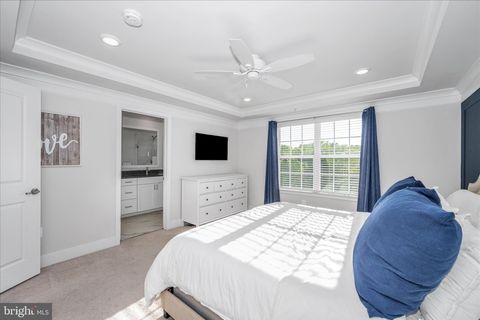 Tiny photo for 7963 Potter Place, ELKRIDGE, MD 21075 (MLS # MDHW2068610)