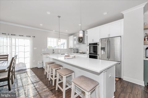 Tiny photo for 7963 Potter Place, ELKRIDGE, MD 21075 (MLS # MDHW2068610)