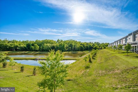 Tiny photo for 7963 Potter Place, ELKRIDGE, MD 21075 (MLS # MDHW2068610)