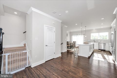 Tiny photo for 7963 Potter Place, ELKRIDGE, MD 21075 (MLS # MDHW2068610)