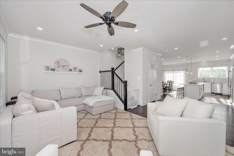 Tiny photo for 7963 Potter Place, ELKRIDGE, MD 21075 (MLS # MDHW2068610)