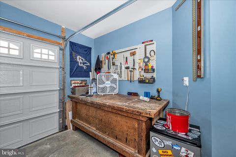 Tiny photo for 7963 Potter Place, ELKRIDGE, MD 21075 (MLS # MDHW2068610)