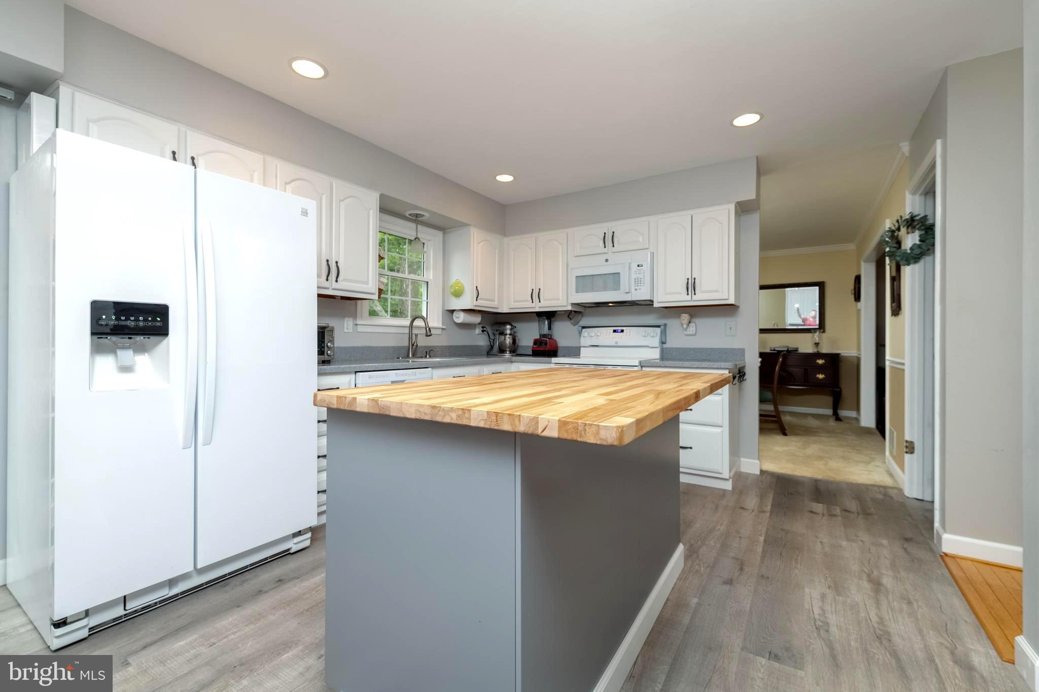 AMYCLAE ESTATES - Residential