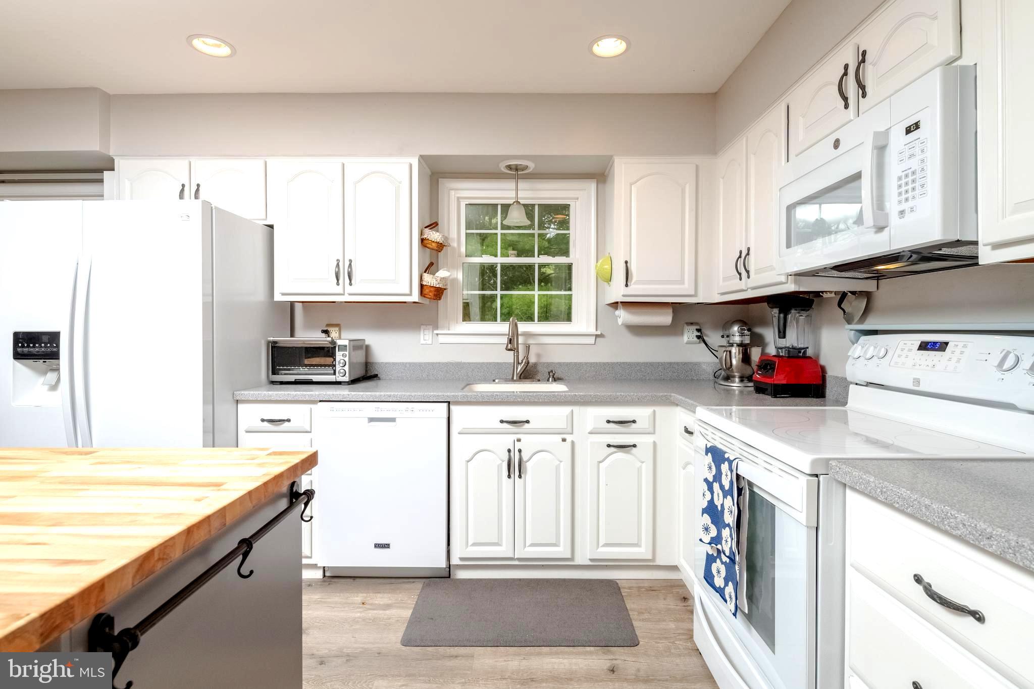 AMYCLAE ESTATES - Residential