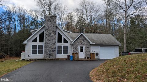 31 RODDA ROAD LAKE HARMONY PA 18624