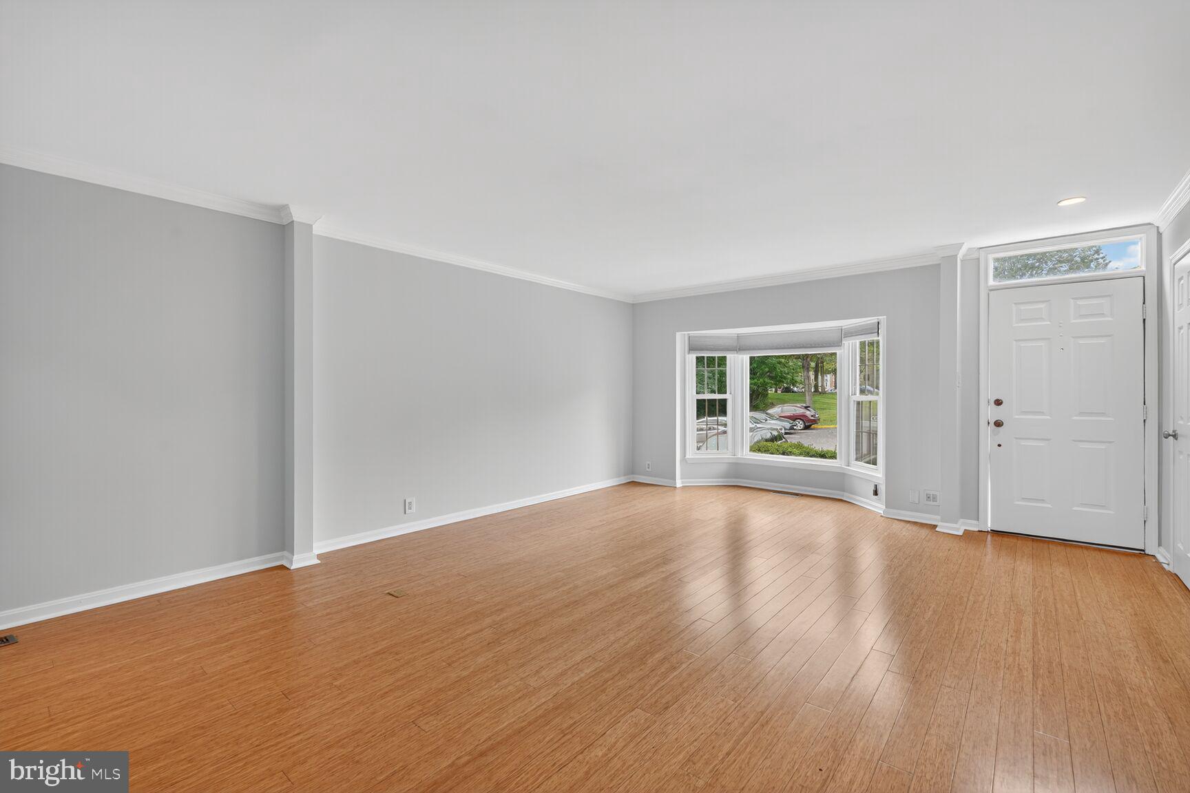 5302 RIDLEY COURT