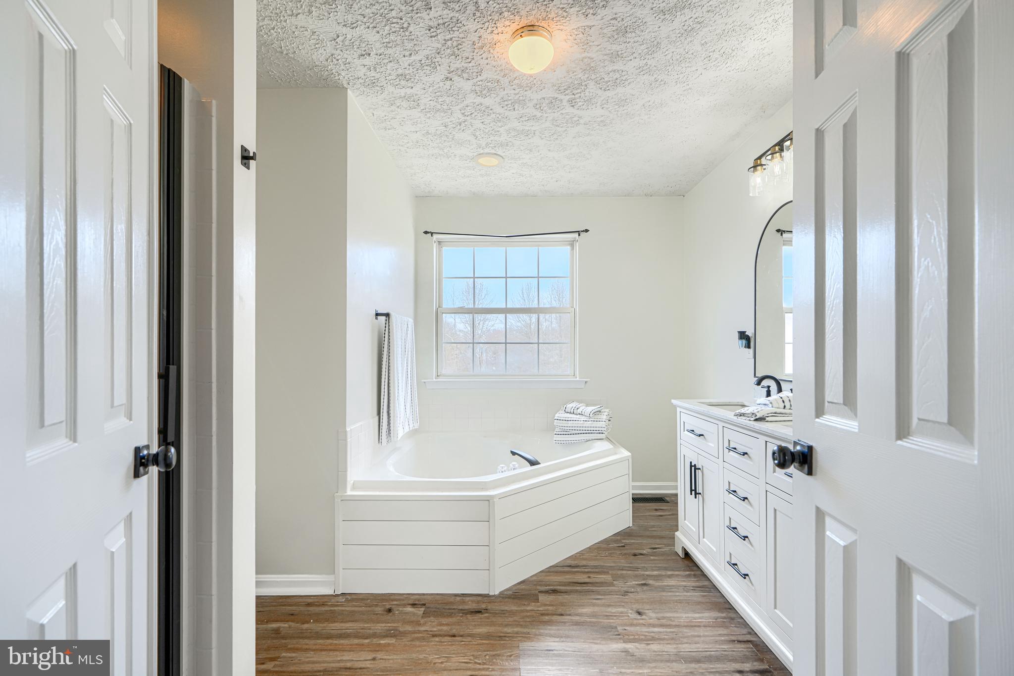 GREAT OAK - Residential