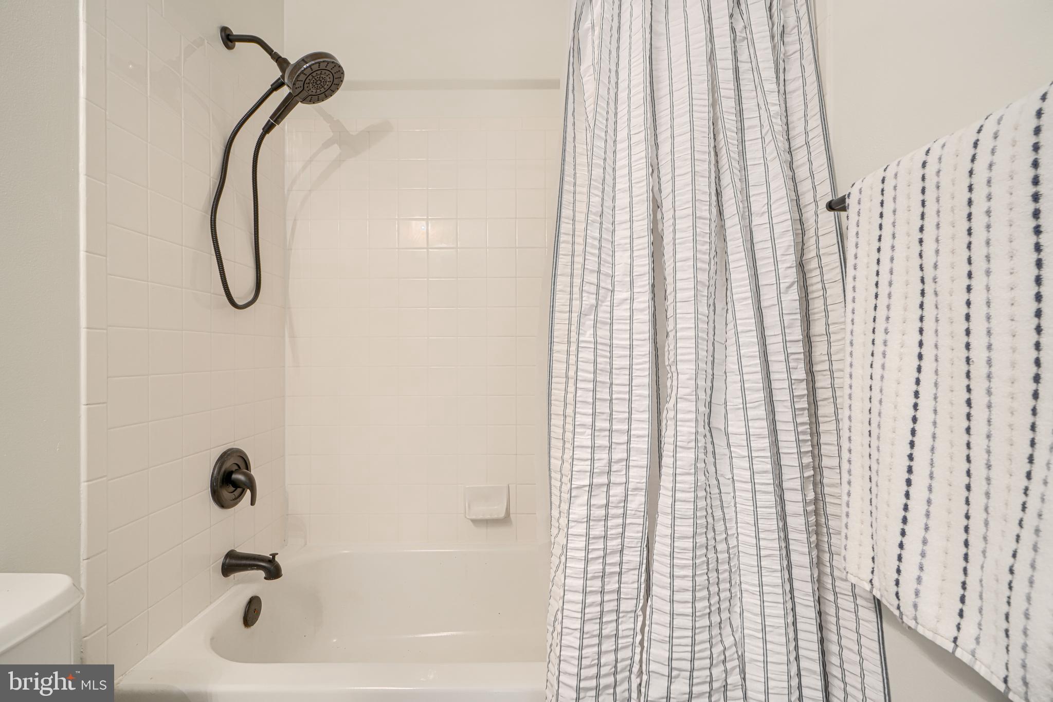 GREAT OAK - Residential