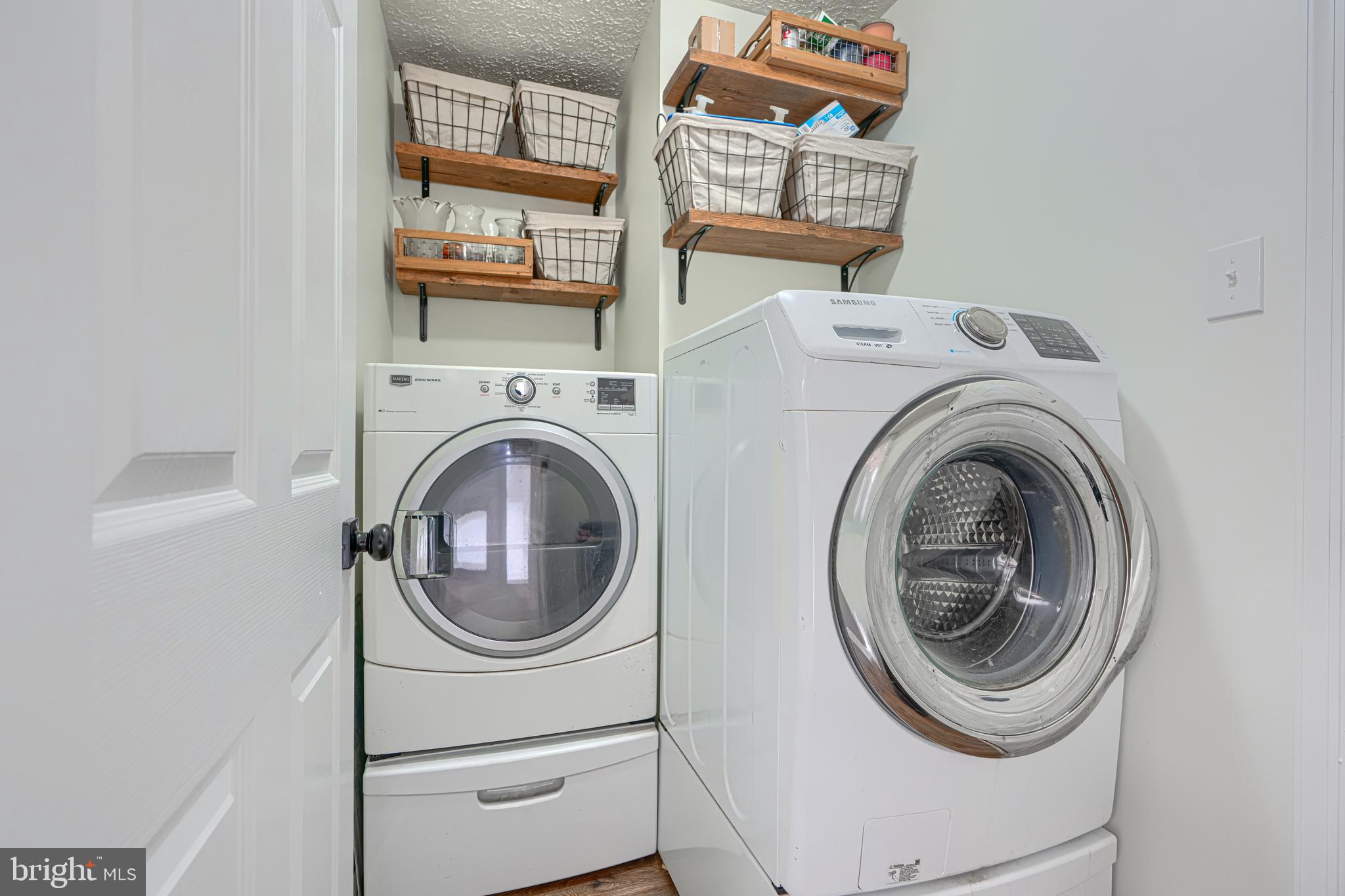 GREAT OAK - Residential