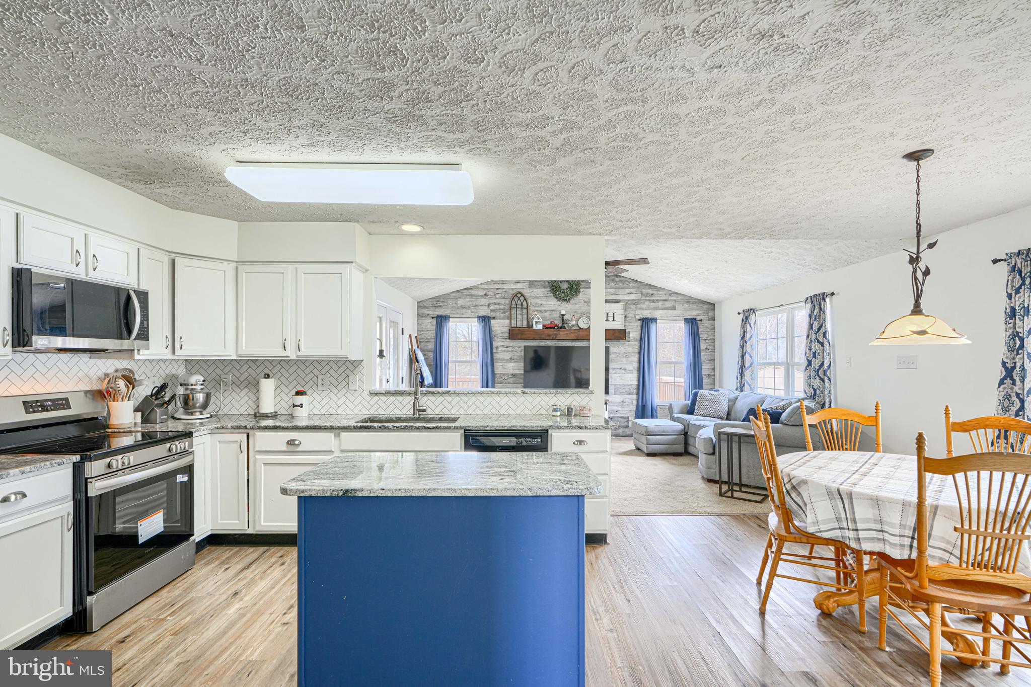 GREAT OAK - Residential