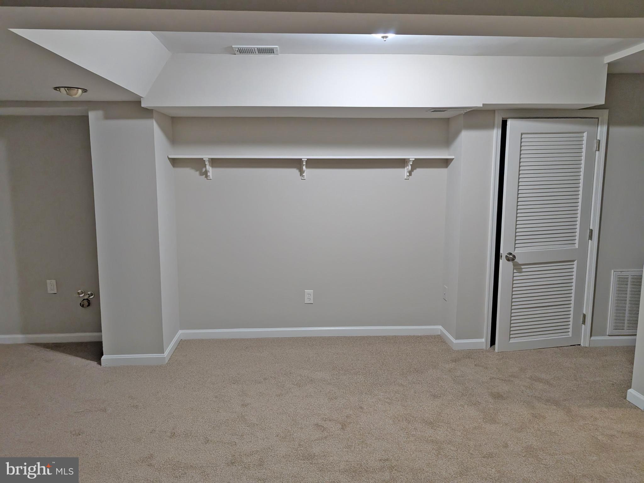 PIEDMONT HILLS - Residential