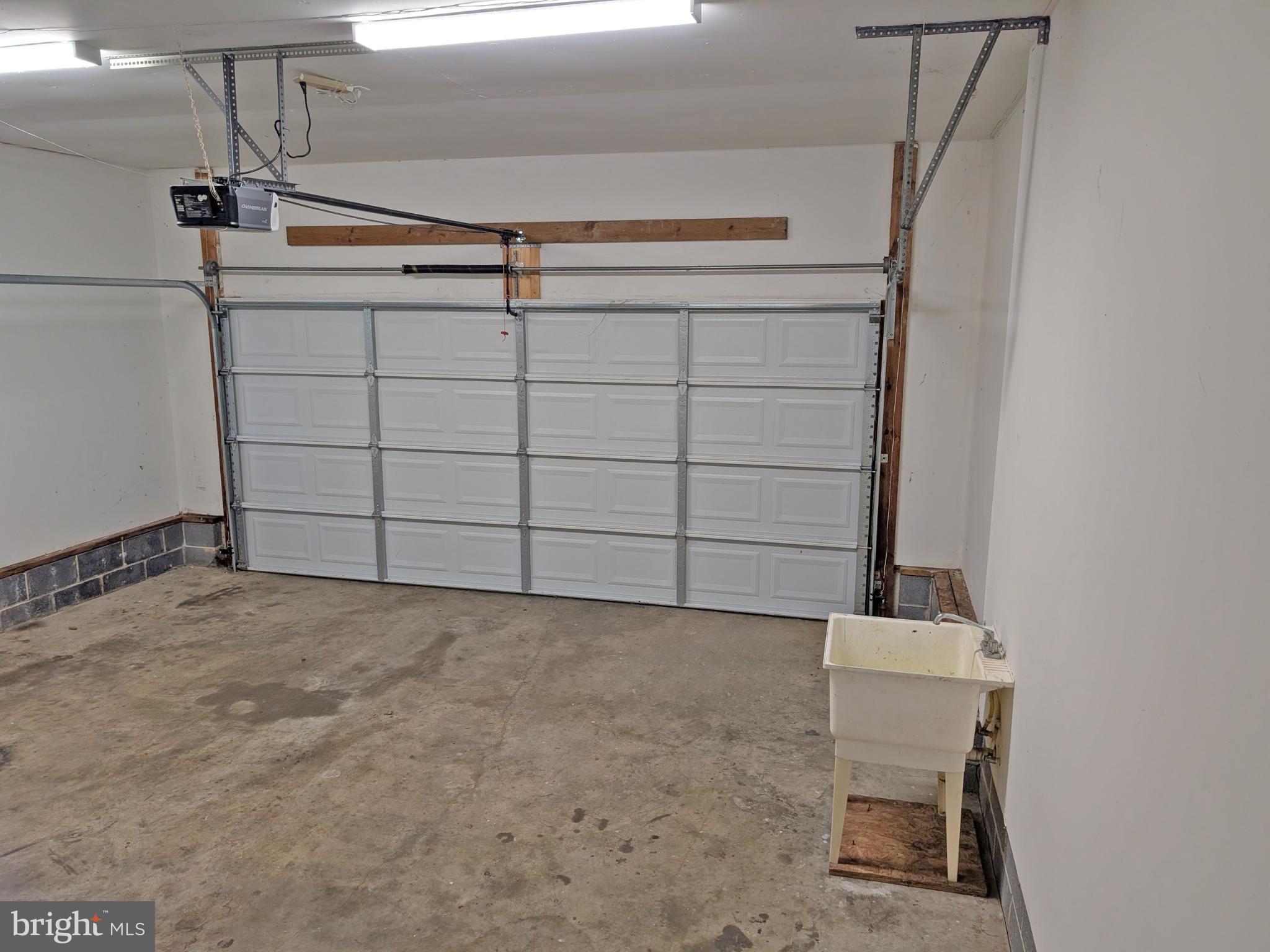 PIEDMONT HILLS - Residential