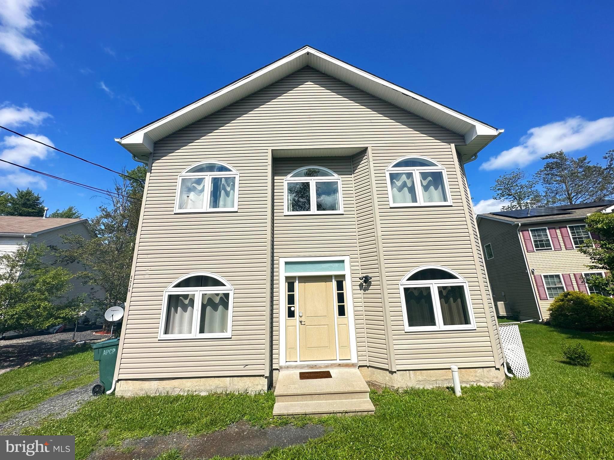 POCONO COUNTRY PLACE - Residential