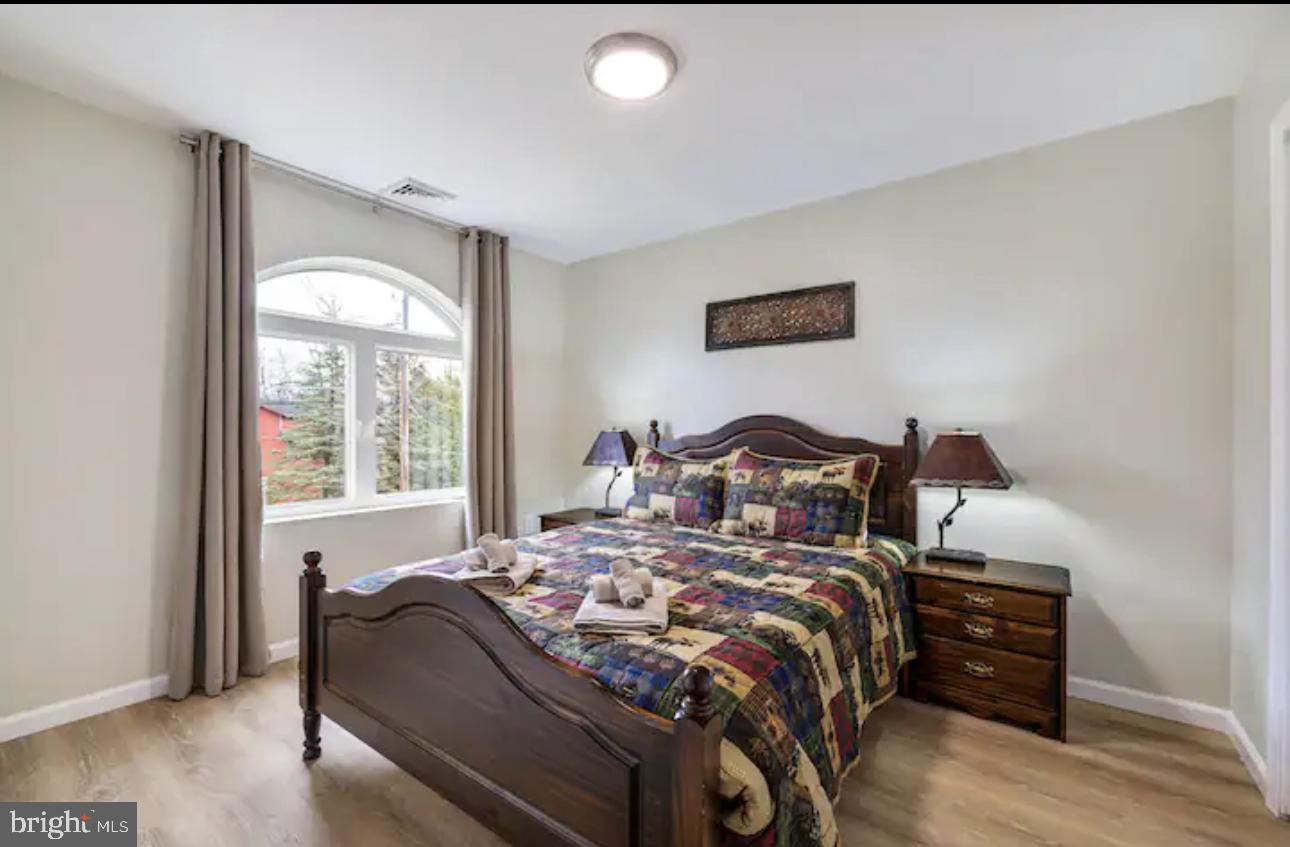 POCONO COUNTRY PLACE - Residential