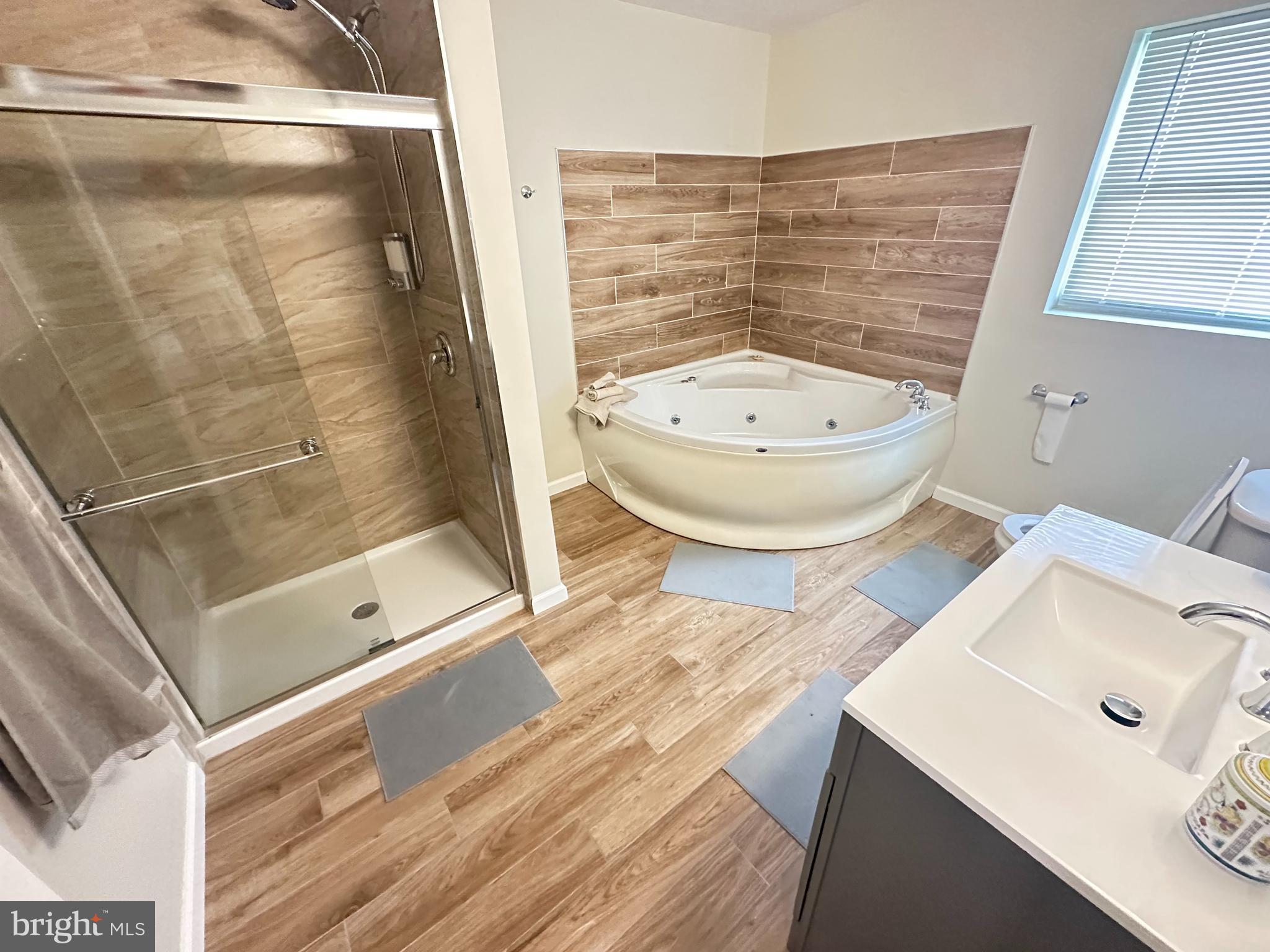 POCONO COUNTRY PLACE - Residential