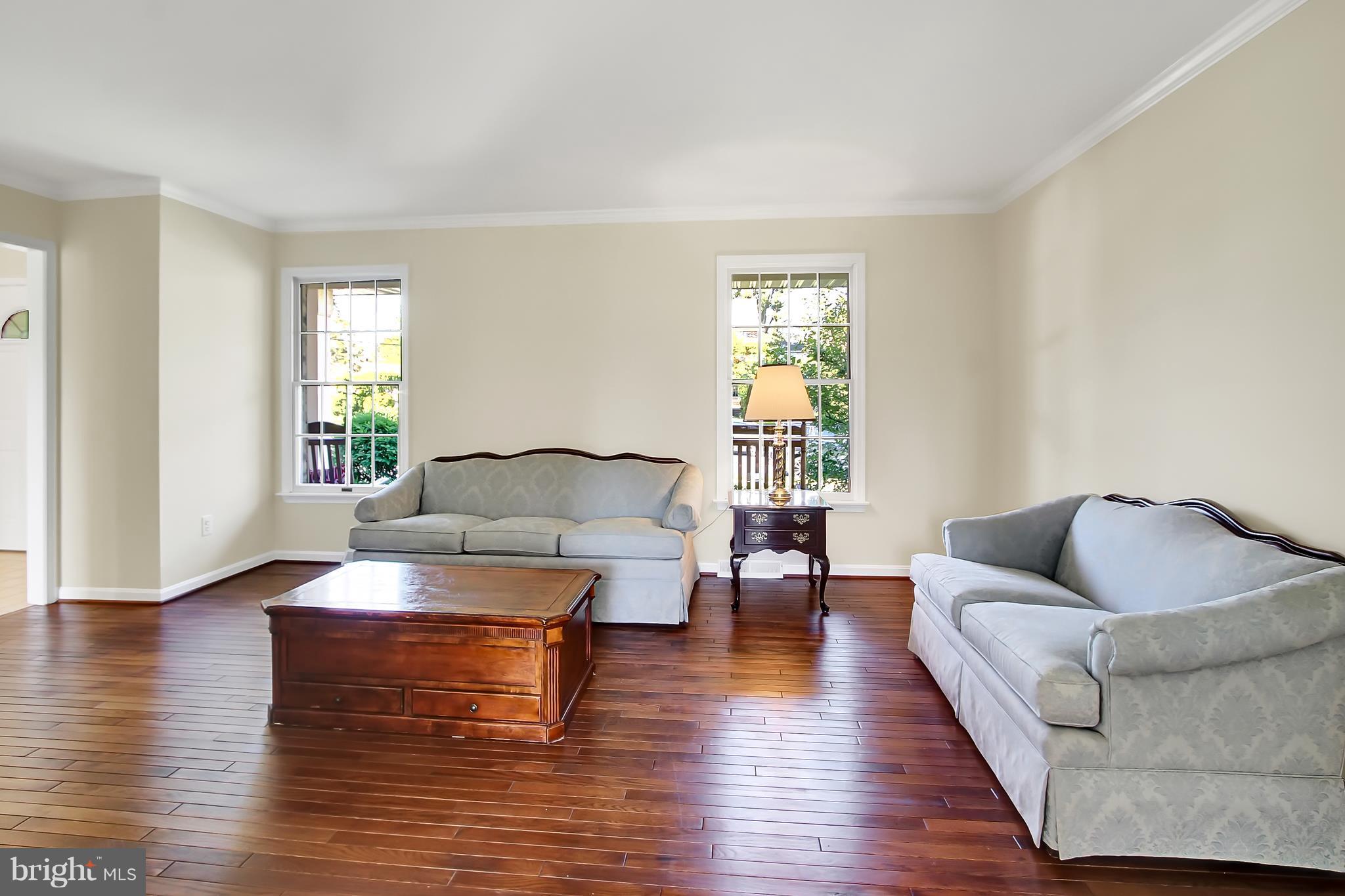 LONGMEADOW - Residential