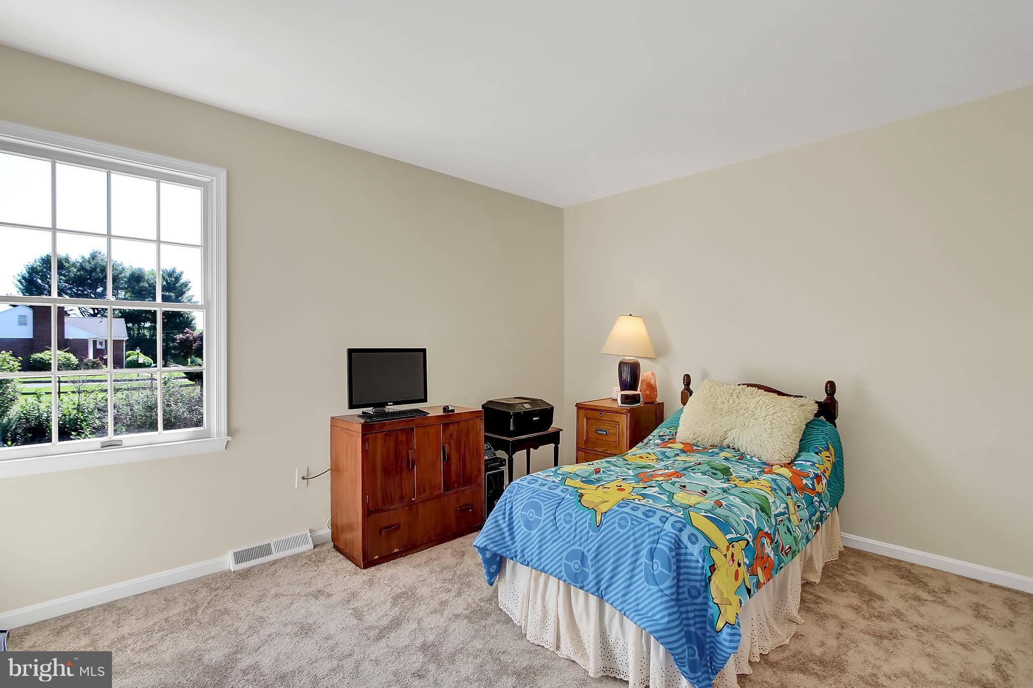 LONGMEADOW - Residential