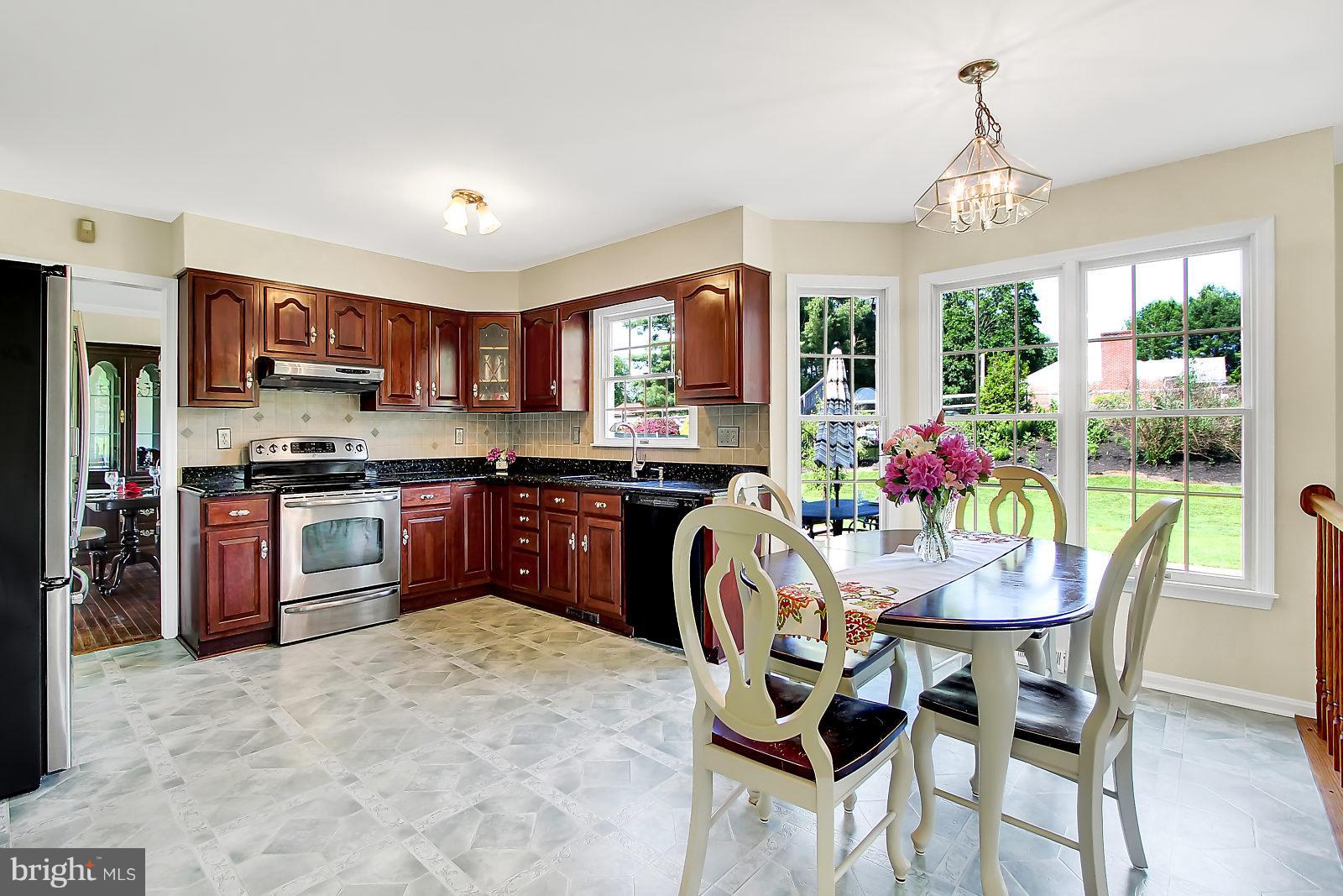 LONGMEADOW - Residential