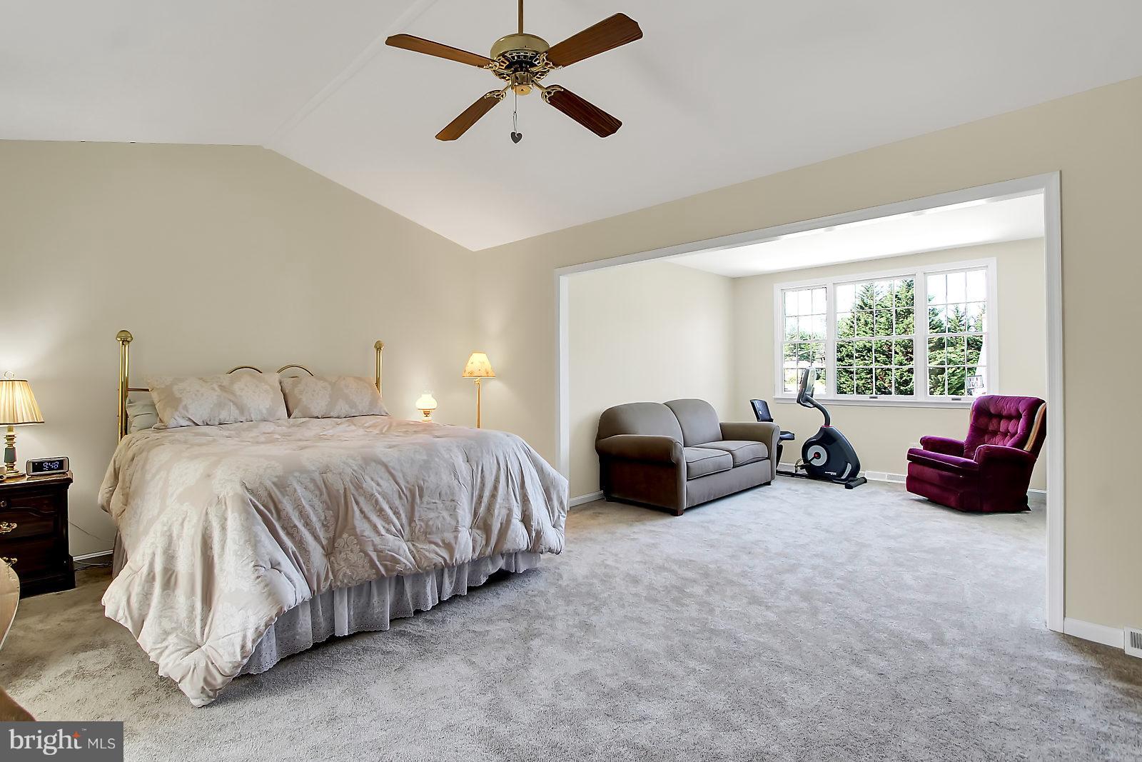 LONGMEADOW - Residential