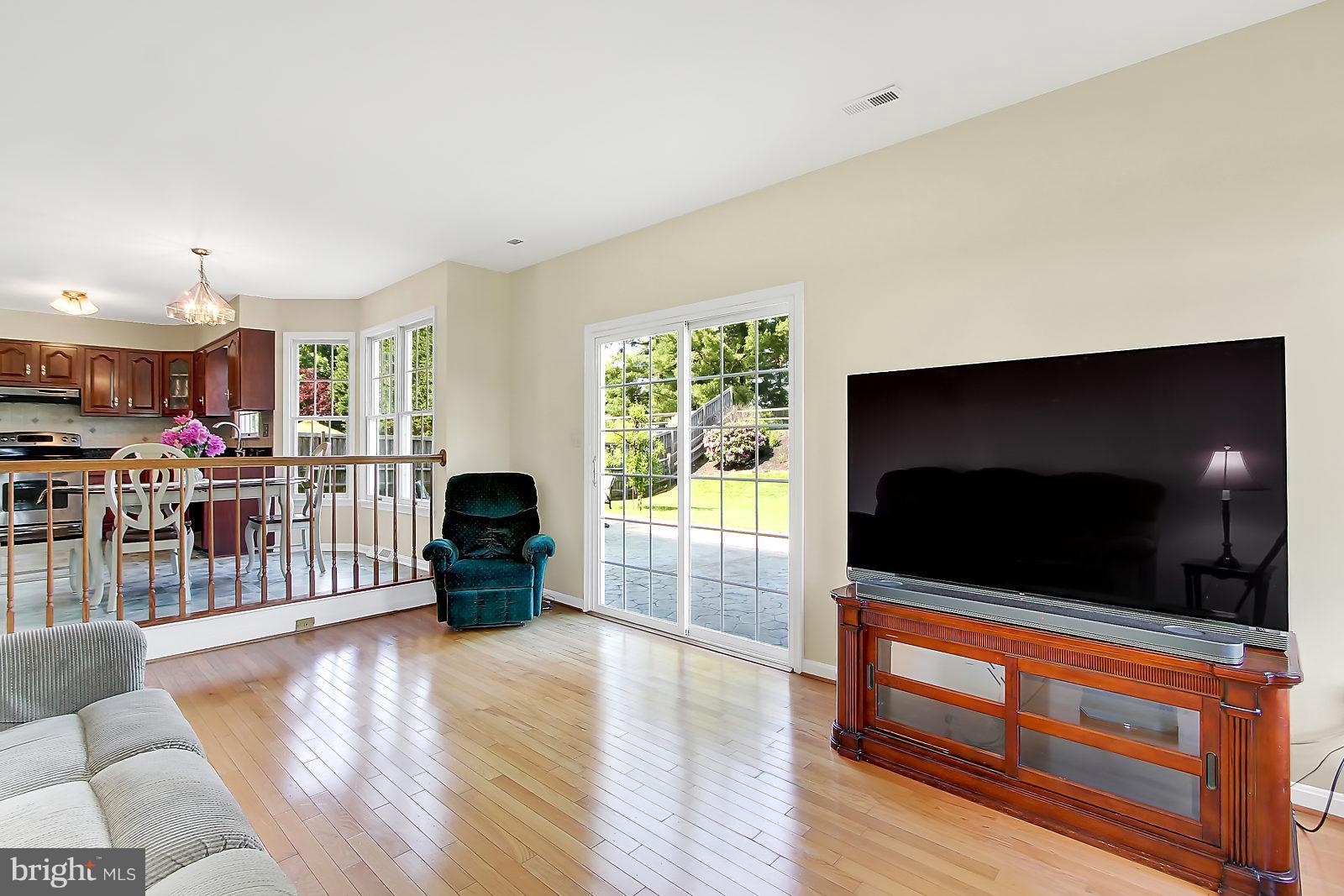 LONGMEADOW - Residential