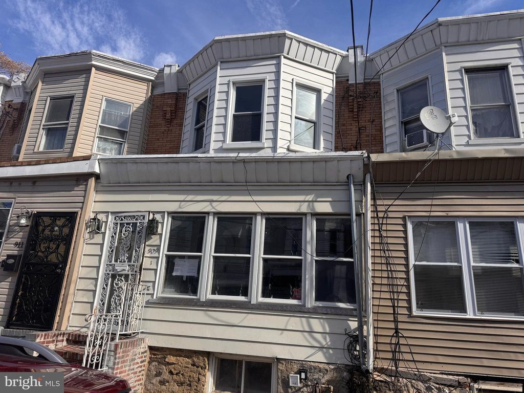 Photo of 909 Maple Terrace, DARBY, PA 19023 (MLS # PADE2104472)