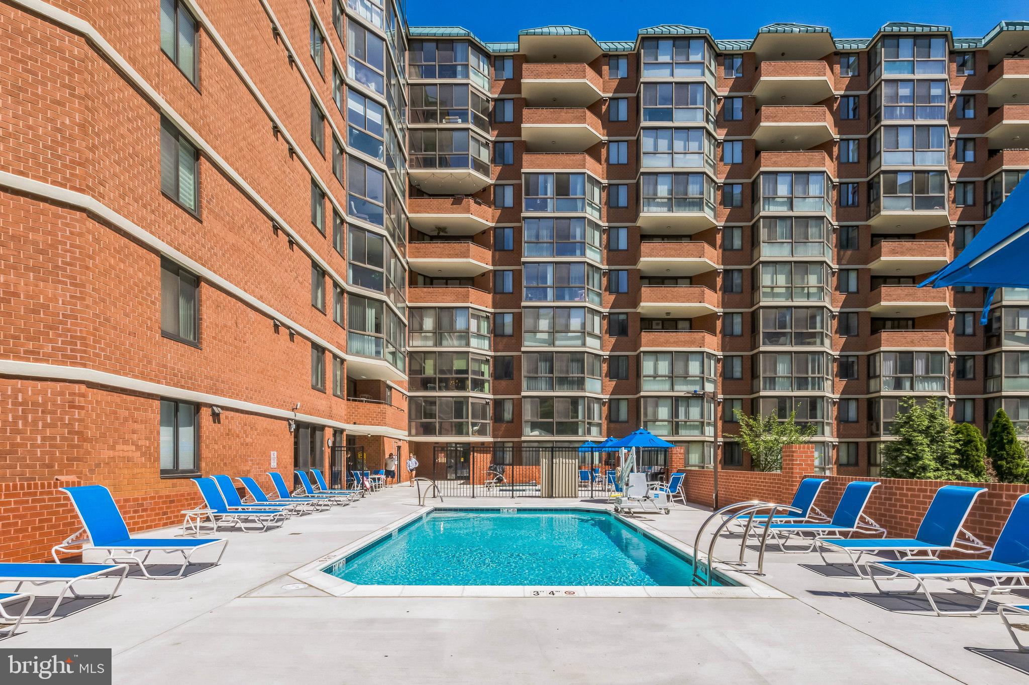 1001 N RANDOLPH STREET 720