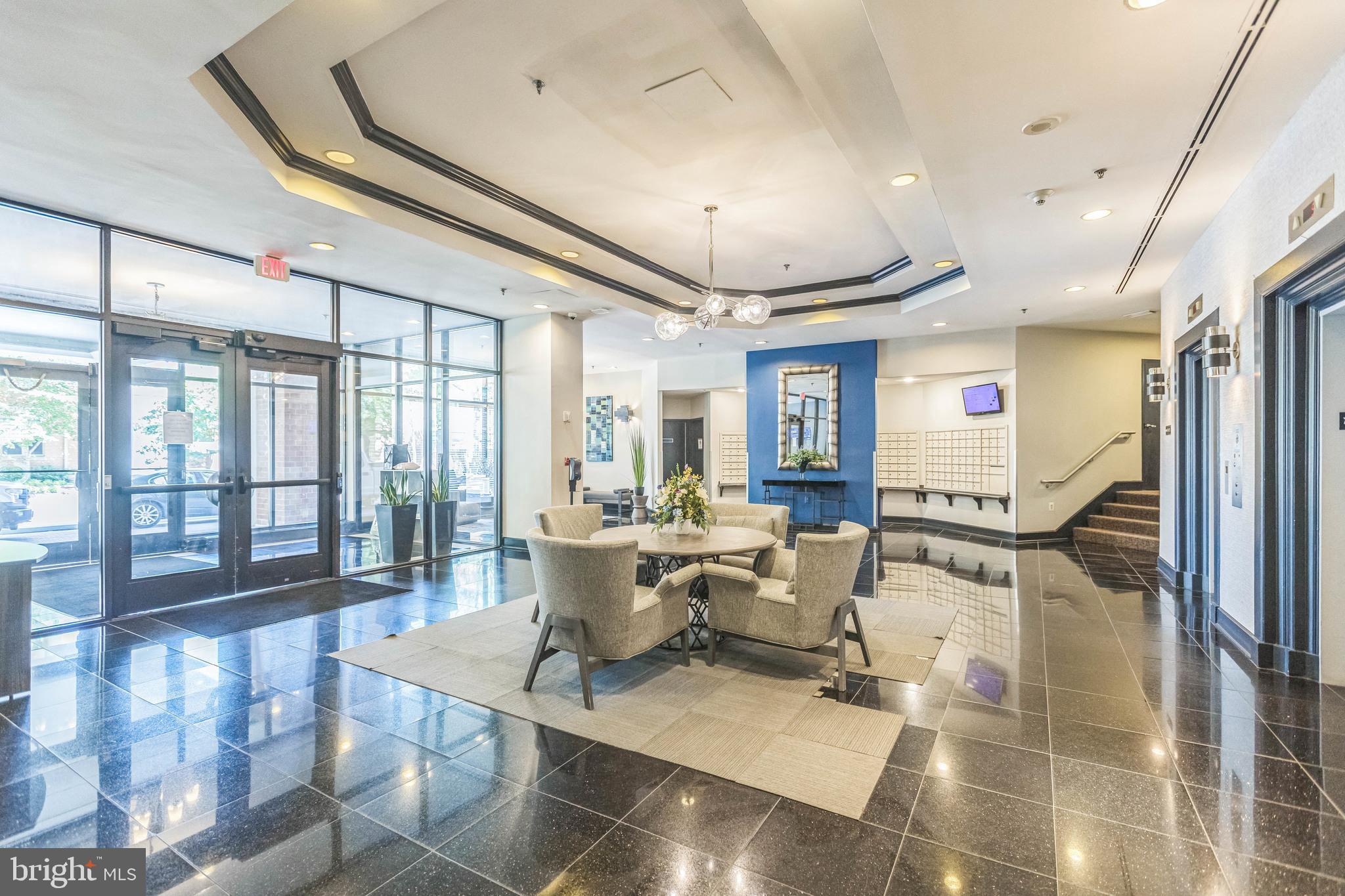 1001 N RANDOLPH STREET 720