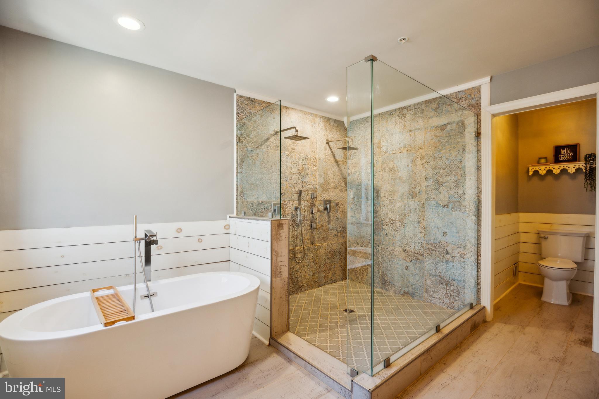 SUMMERWOOD - Residential