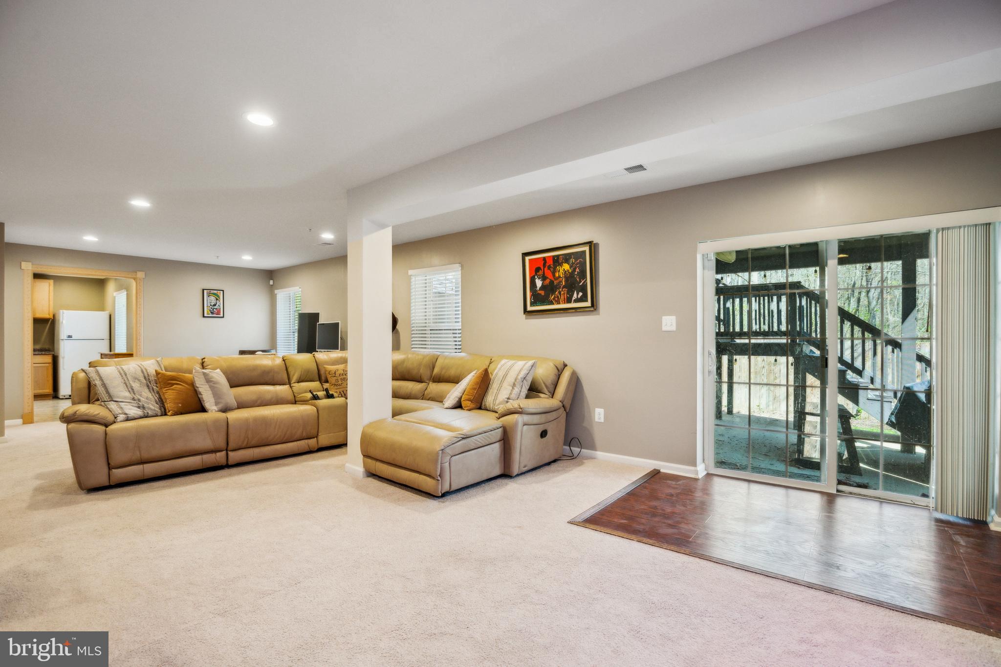 SUMMERWOOD - Residential