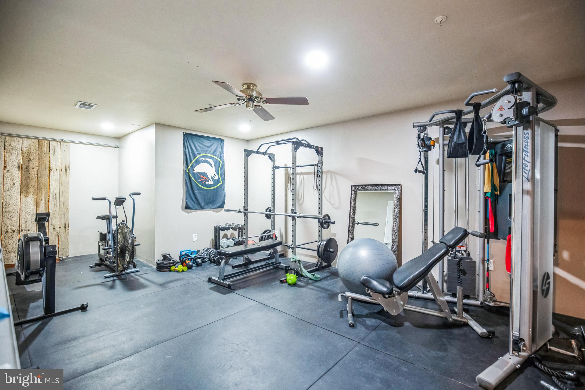 SUMMERWOOD - Residential