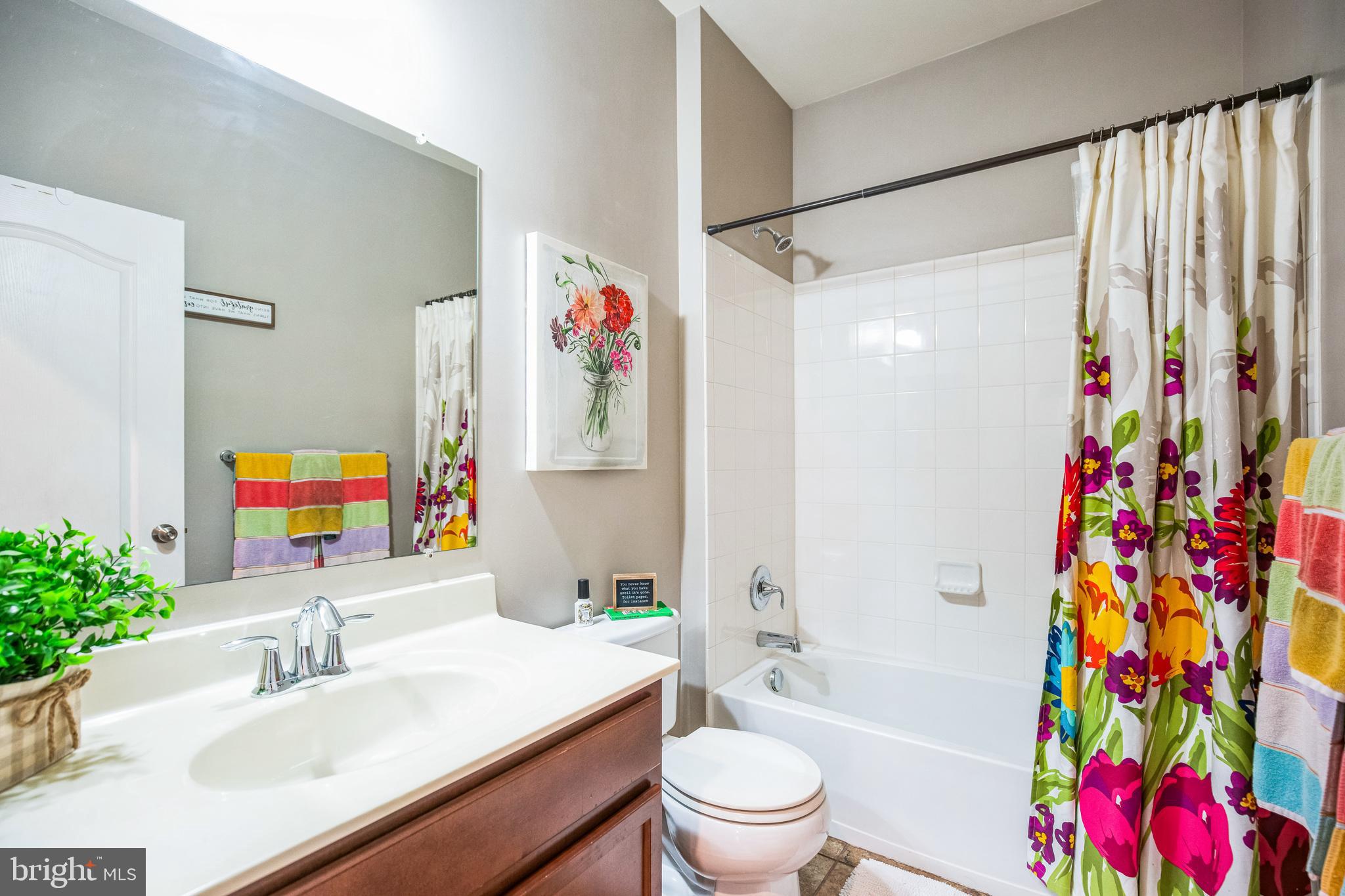 SUMMERWOOD - Residential