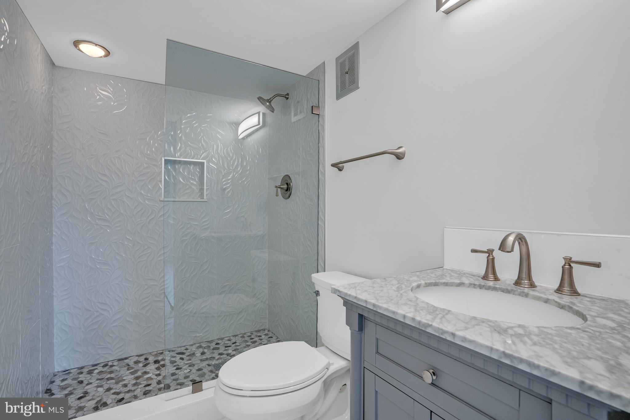 VILLAMAY - Residential Lease