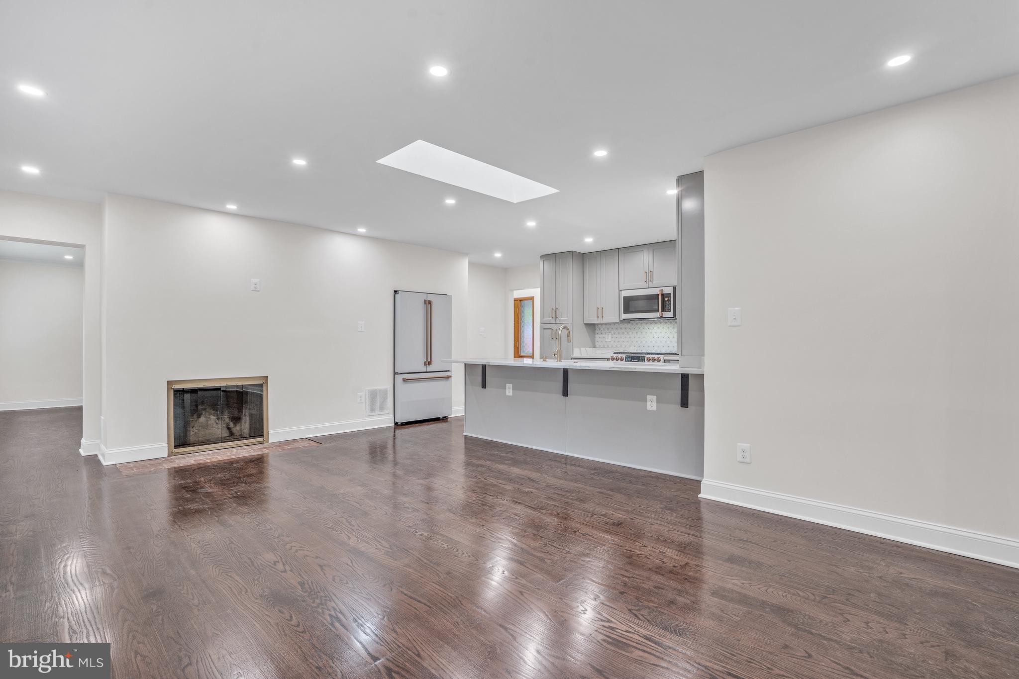 VILLAMAY - Residential Lease