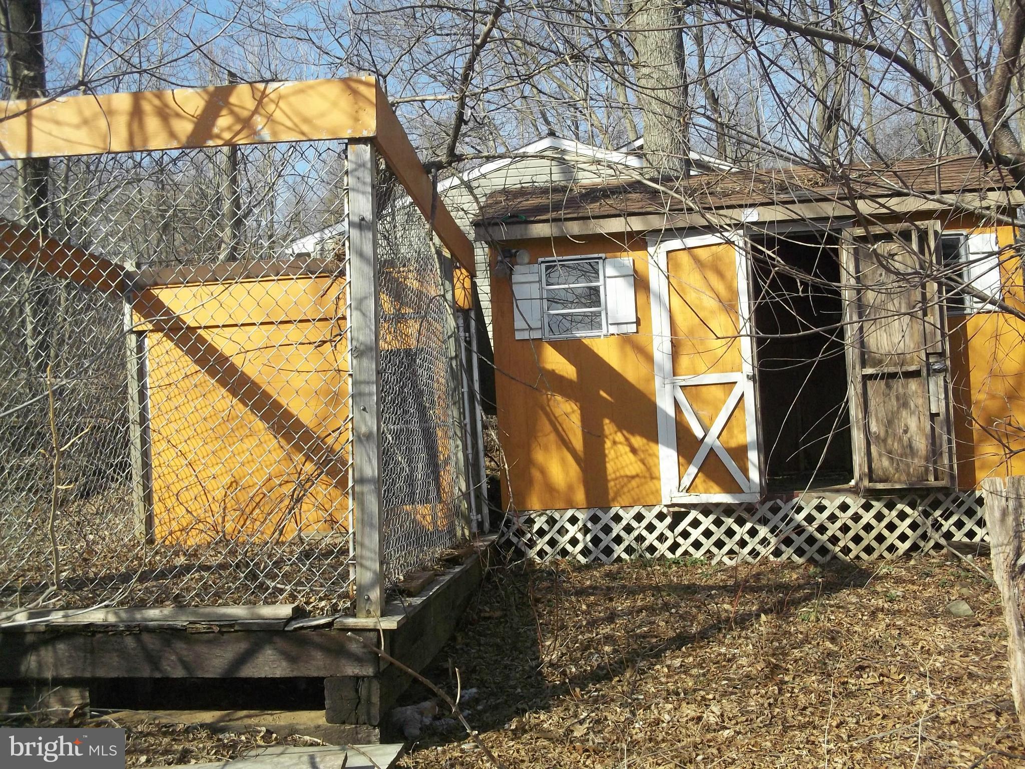 OCTORARO LAKES - Residential