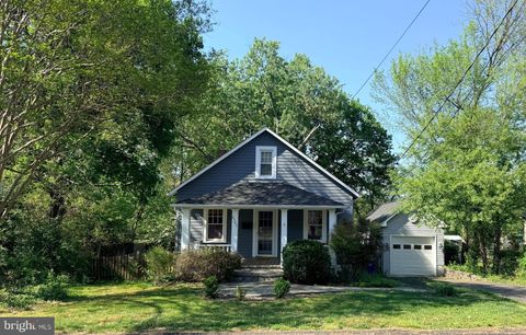 Photo of 6503 16th Street N, ARLINGTON, VA 22205 (MLS # VAAR2071874)